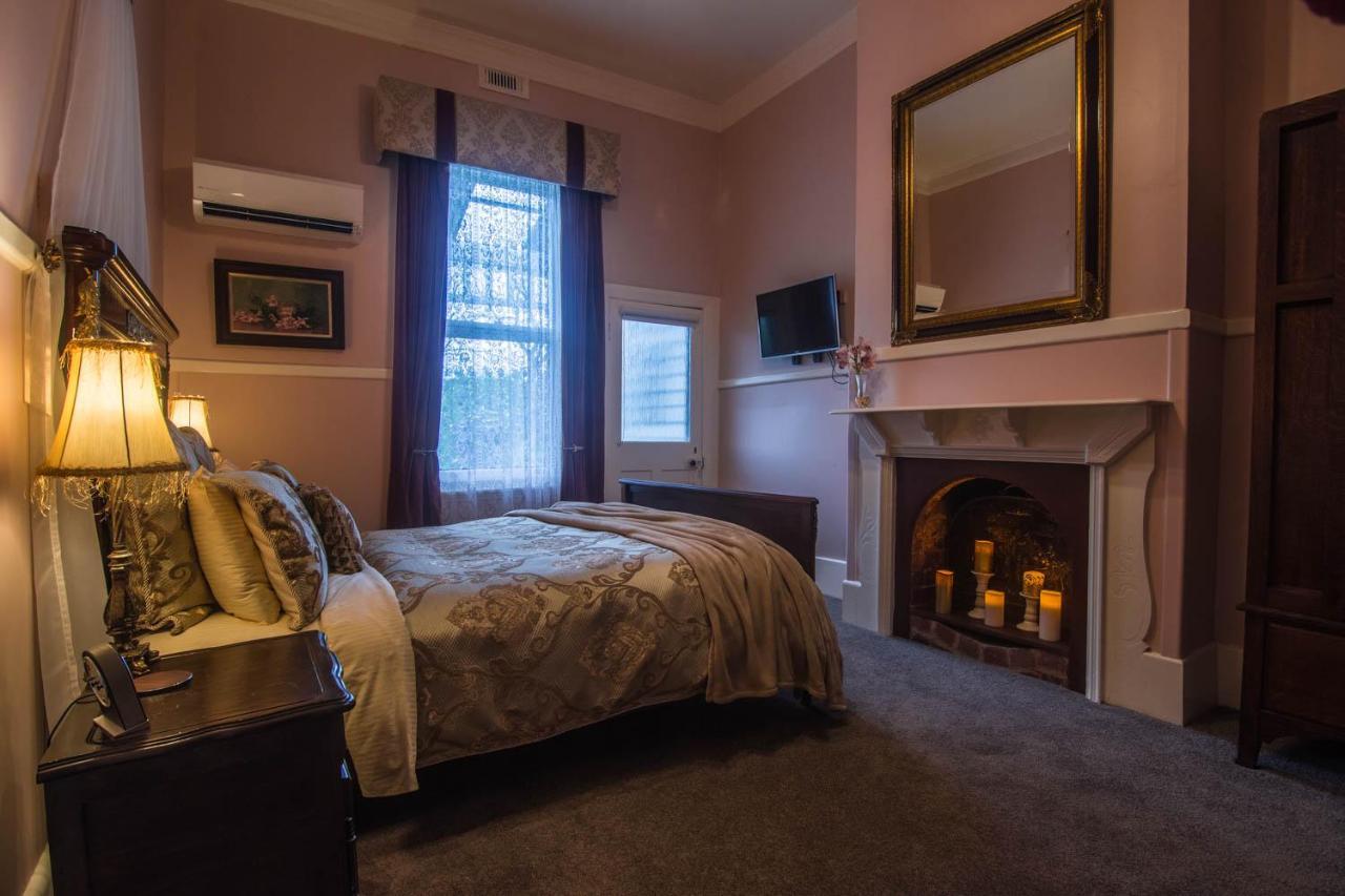 Heytesbury House Bed and Breakfast Cobden Εξωτερικό φωτογραφία
