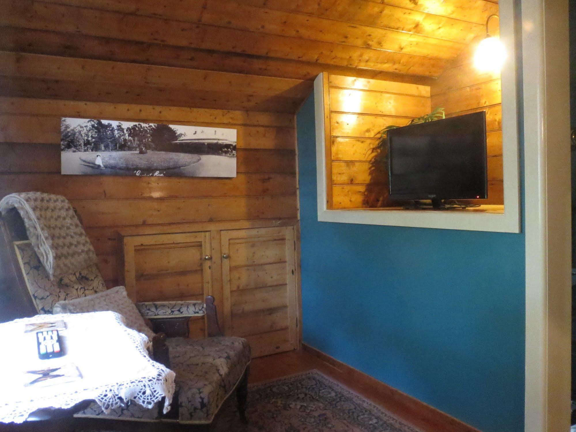 Heytesbury House Bed and Breakfast Cobden Εξωτερικό φωτογραφία