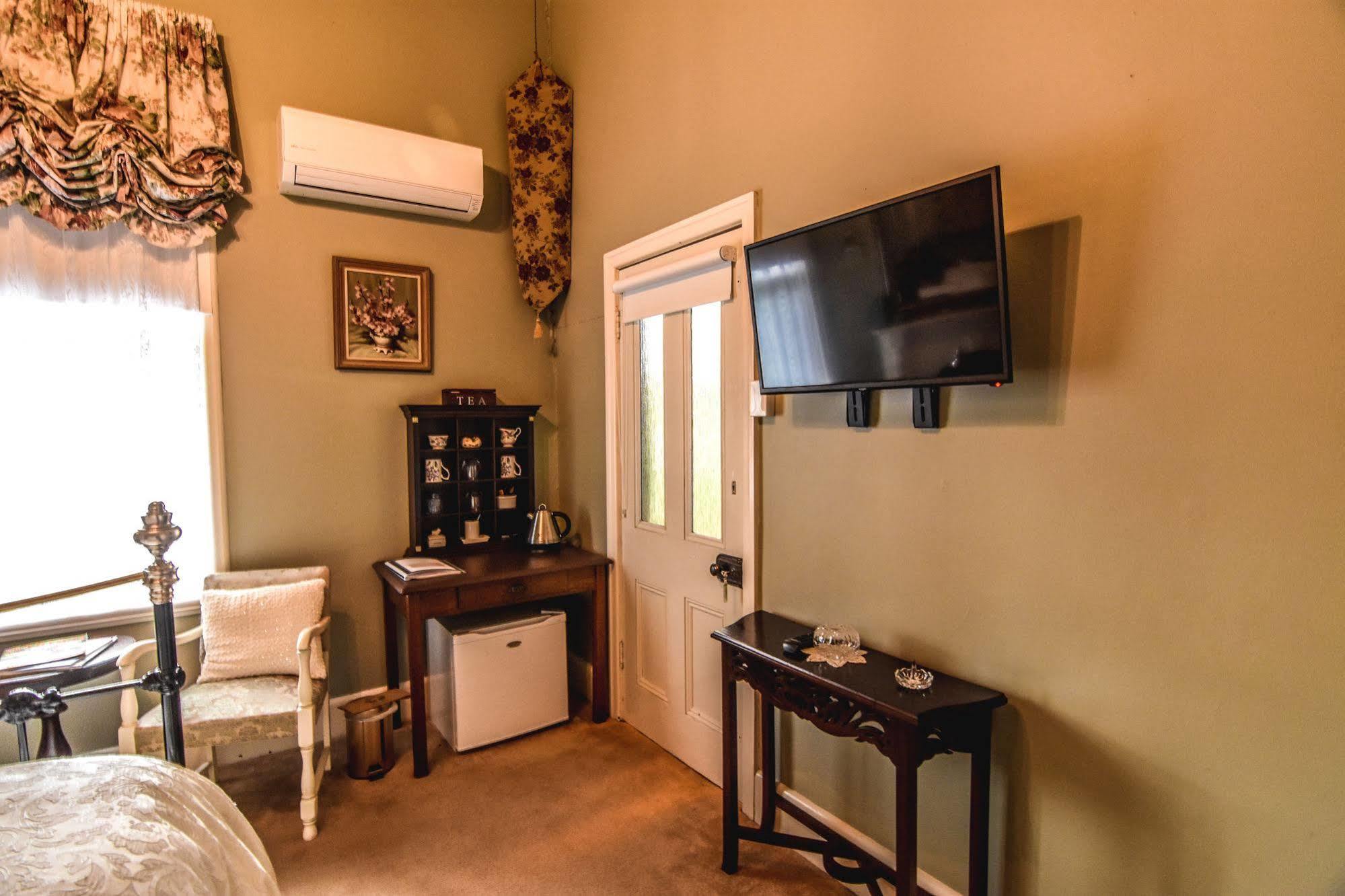 Heytesbury House Bed and Breakfast Cobden Εξωτερικό φωτογραφία
